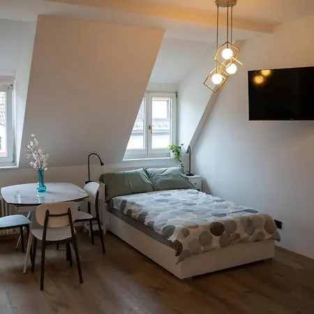 Talvera Dream - Center, Rooftop, Garage & Jacuzzi Appartement *