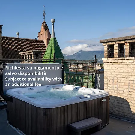 Talvera Dream - Center, Rooftop, Garage & Jacuzzi * Bolzano