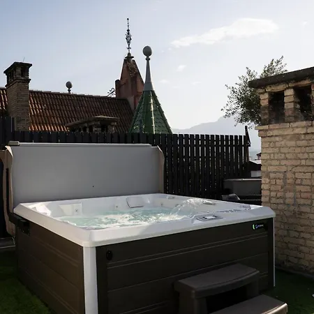 Talvera Dream - Center, Rooftop, Garage & Jacuzzi