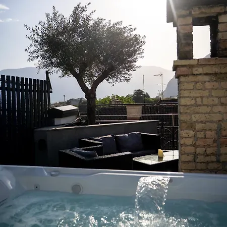 Talvera Dream - Center, Rooftop, Garage & Jacuzzi Апартаменты *